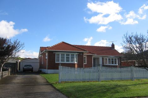 Photo of property in 15 Cressy Street, Waterloo, Lower Hutt, 5011