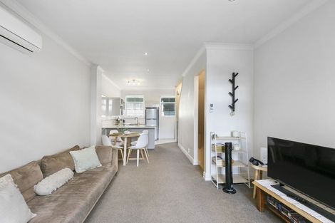 Photo of property in 42 Pipitea Street, Thorndon, Wellington, 6011