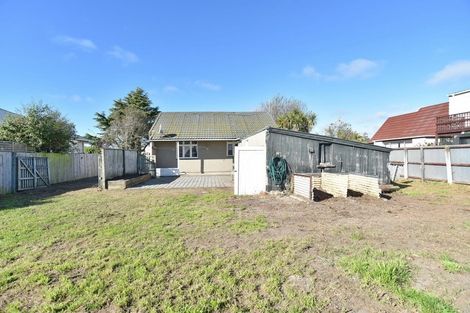 Photo of property in 23 Akaroa Street, Kaiapoi, 7630