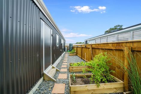 Photo of property in 17a Tuki Street, Titahi Bay, Porirua, 5022