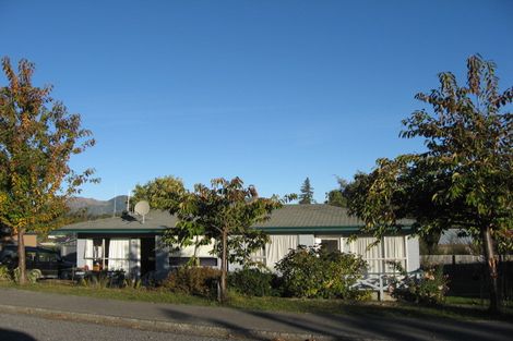 Photo of property in 3 Caverhill Close, Hanmer Springs, 7334