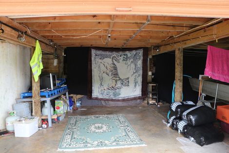 Photo of property in 47 Stratford Drive, Cable Bay, 0420