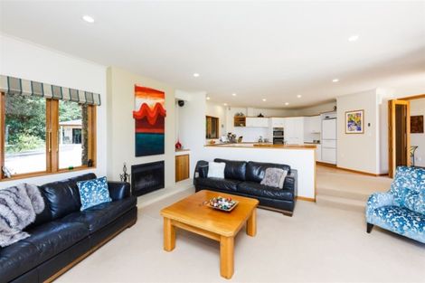 Photo of property in 516 Turitea Road, Turitea, Palmerston North, 4472