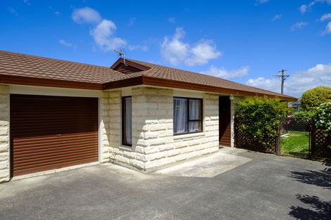 Photo of property in 8b Queens Drive, Saint Kilda, Dunedin, 9012