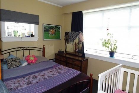 Photo of property in 2 Warburton Street, Karoro, Greymouth, 7805