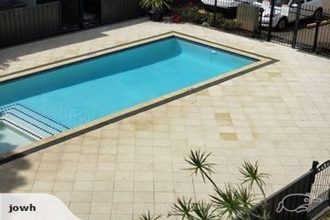 Photo of property in 9/3 Riverside Road, Orewa, 0931