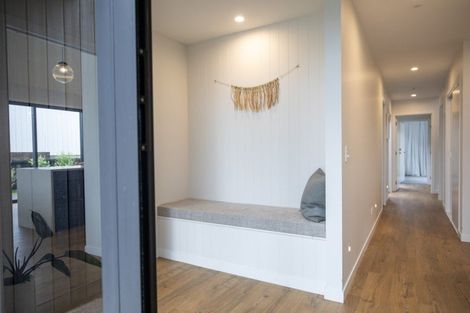 Photo of property in 18 Maataitai Road, Raglan, 3225