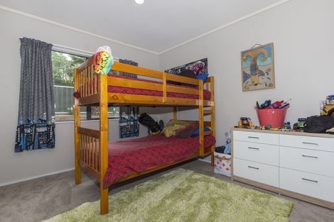 Photo of property in 3 Village Park Drive, Welcome Bay, Tauranga, 3112