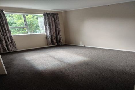 Photo of property in 18 Stonefield Place, Johnsonville, Wellington, 6037