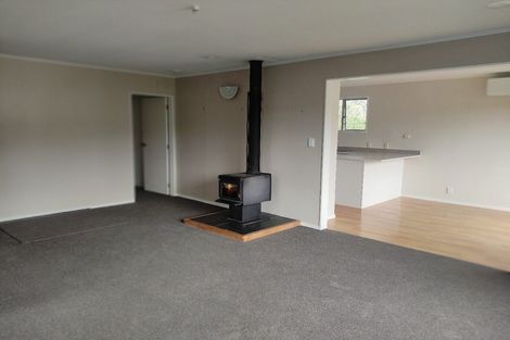 Photo of property in 18 Stonefield Place, Johnsonville, Wellington, 6037