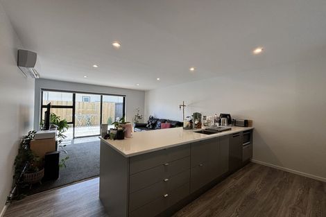 Photo of property in 2/67 Osborne Street, Waltham, Christchurch, 8011