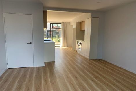 Photo of property in 2/12 New Brighton Road, Shirley, Christchurch, 8061