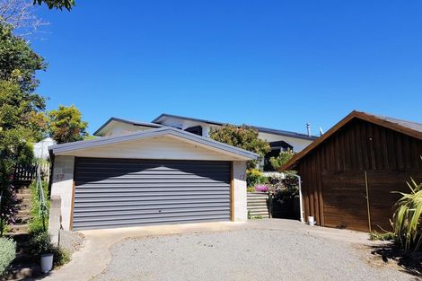 Photo of property in 17 Te Papau Crescent, Diamond Harbour, 8972