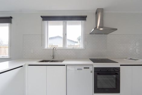 Photo of property in 27 Cotton Street, St Andrews, Hamilton, 3200