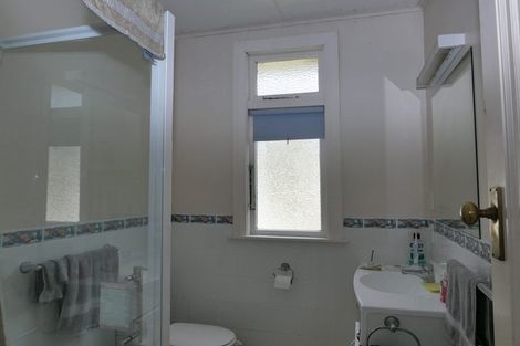 Photo of property in 339 Karori Road, Karori, Wellington, 6012