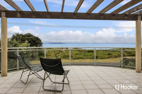 Photo of property in 70 Bway Road, Waihi Beach, 3611