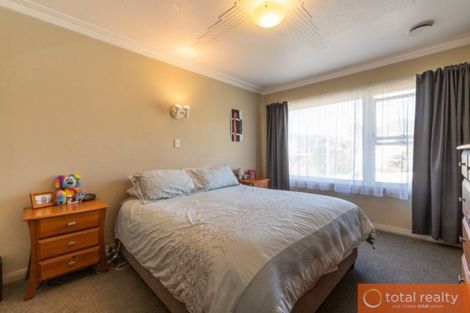 Photo of property in 260 Helensburgh Road, Helensburgh, Dunedin, 9010
