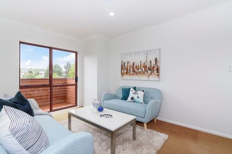 Photo of property in 28 Boundary Road, Blockhouse Bay, Auckland, 0600