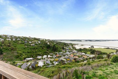 Photo of property in 5 Rifleman Lane, Redcliffs, Christchurch, 8081