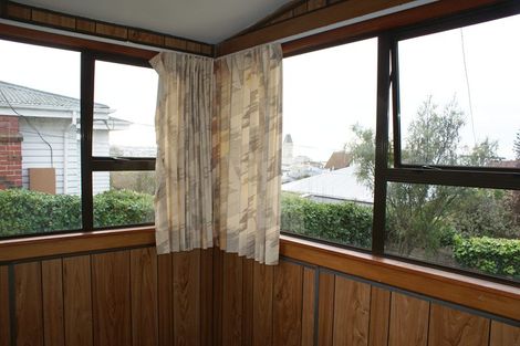 Photo of property in 10a Wharfe Street, South Hill, Oamaru, 9400