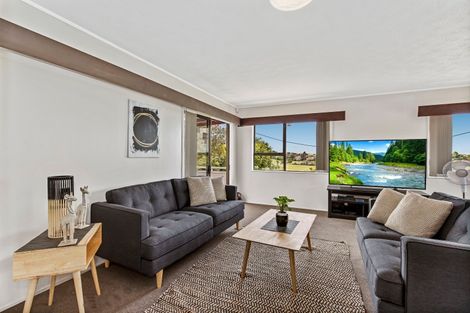 Photo of property in 5 Magellan Place, Papatoetoe, Auckland, 2025