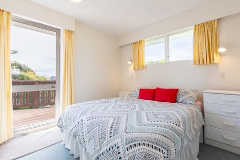 Photo of property in 32 Tui Road, Raumati Beach, Paraparaumu, 5032