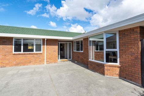 Photo of property in 46 Regency Crescent, Redwood, Christchurch, 8051
