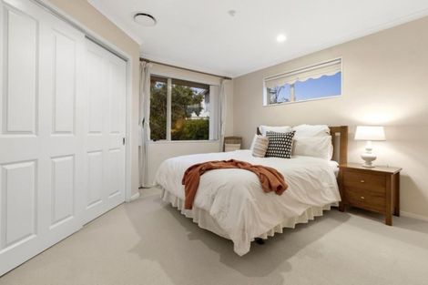 Photo of property in 3 Rangi Avenue, Schnapper Rock, Auckland, 0632