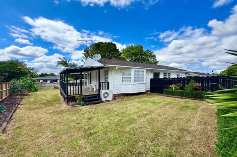 Photo of property in 158 Pigeon Mountain Road, Half Moon Bay, Auckland, 2012