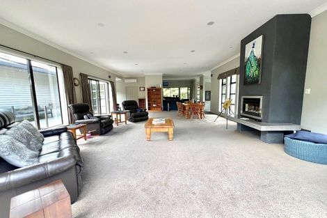 Photo of property in 77 Paremoremo Road, Lucas Heights, Auckland, 0632