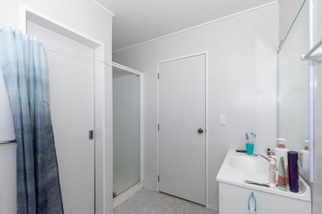 Photo of property in 22 Pringle Place, Nawton, Hamilton, 3200