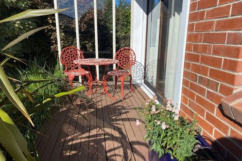 Photo of property in 30 Thomson Street, West End, Palmerston North, 4412