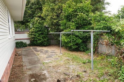 Photo of property in 1/12 Tonar Street, Northcote, Auckland, 0627