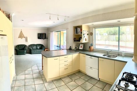 Photo of property in 18 Keppoch Court, Dannemora, Auckland, 2016