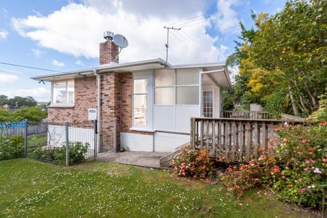 Photo of property in 24 Aotea Road, Glen Eden, Auckland, 0602