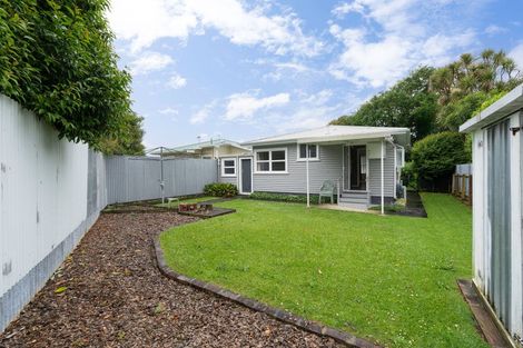 Photo of property in 6 Sherwood Place, Levin, 5510