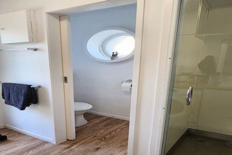 Photo of property in 98a Karewa Parade, Papamoa Beach, Papamoa, 3118