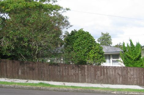 Photo of property in 20 Matama Road, Glen Eden, Auckland, 0602