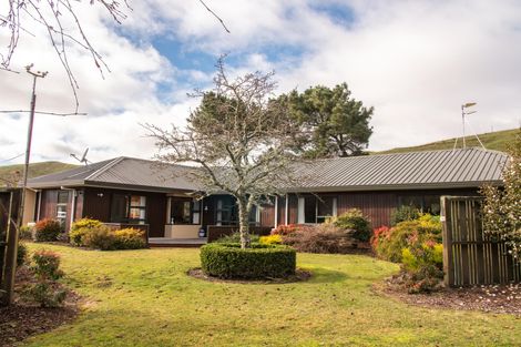 Photo of property in 529 Whangamata Road, Kinloch, Taupo, 3377