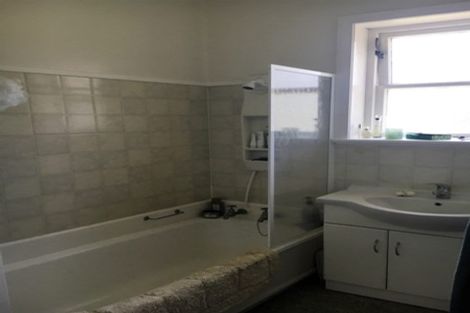 Photo of property in 24 Valley Terrace, Hamilton Central, Hamilton, 3204