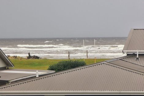 Photo of property in 36 Cook Street, Carters Beach, Westport, 7825