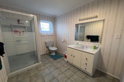 Photo of property in 12 Kentucky Way, Awapuni, Palmerston North, 4412