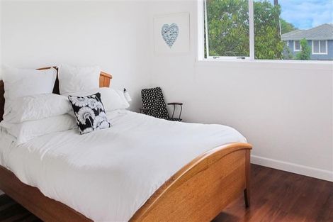 Photo of property in 38 Wellesley Road, Mangere Bridge, Auckland, 2022