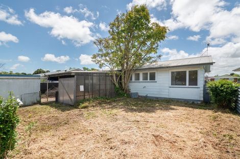 Photo of property in 52 Halswell Crescent, Westbrook, Palmerston North, 4412