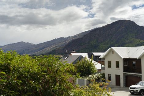 Photo of property in 18b Bracken Street, Arrowtown, 9302