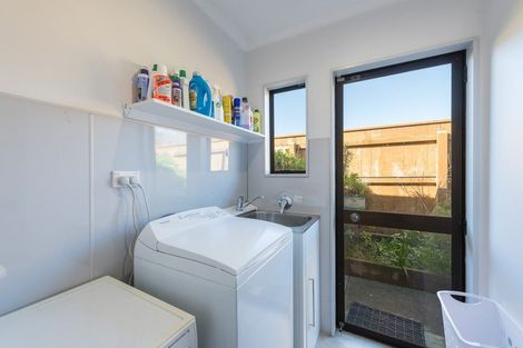 Photo of property in 2/48 Songer Street, Stoke, Nelson, 7011