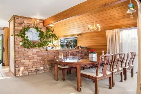 Photo of property in 7 Sunrise Lane, Te Atatu South, Auckland, 0610