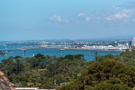 Photo of property in 32 Onetaunga Road, Chatswood, Auckland, 0626