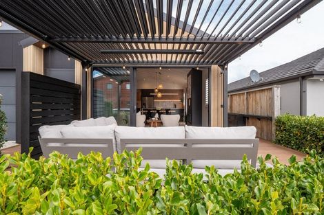 Photo of property in 93 Muster Road, Jacks Point, 9371