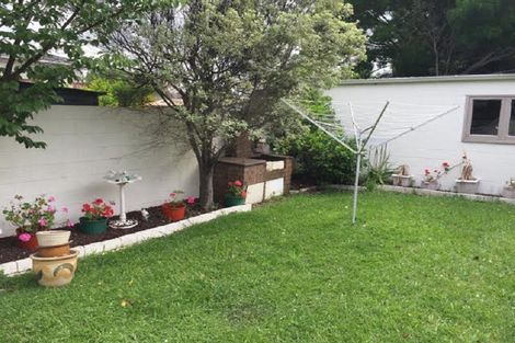 Photo of property in 2/54 Ray Small Drive, Pahurehure, Papakura, 2113